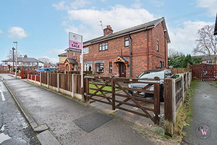 3 Bedroom Semi Detached House For Sale In West Avenue, Northwich, CW9