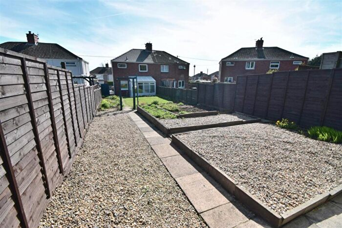 2 Bedroom Semi Detached House For Sale In Elm Road, Ferryhill, DL17