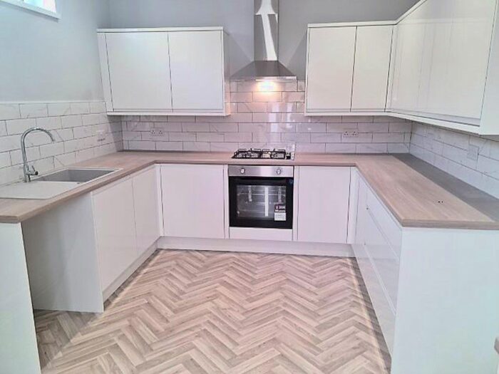 4 Bedroom Terraced House To Rent In Brynglas Crescent, Newport, NP20