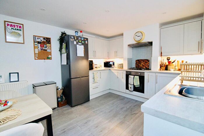 3 Bedroom House To Rent In Shirley Street, Hove, BN3