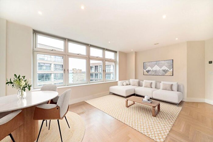 1 Bedroom Flat For Sale In Sterling Way, Caledonian Road, N7