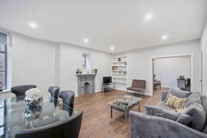 3 Bedroom Flat To Rent In Maida Vale, London, W9