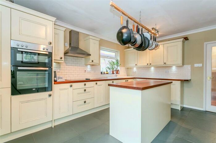 4 Bedroom Detached House To Rent In East Grinstead, West Sussex, RH19