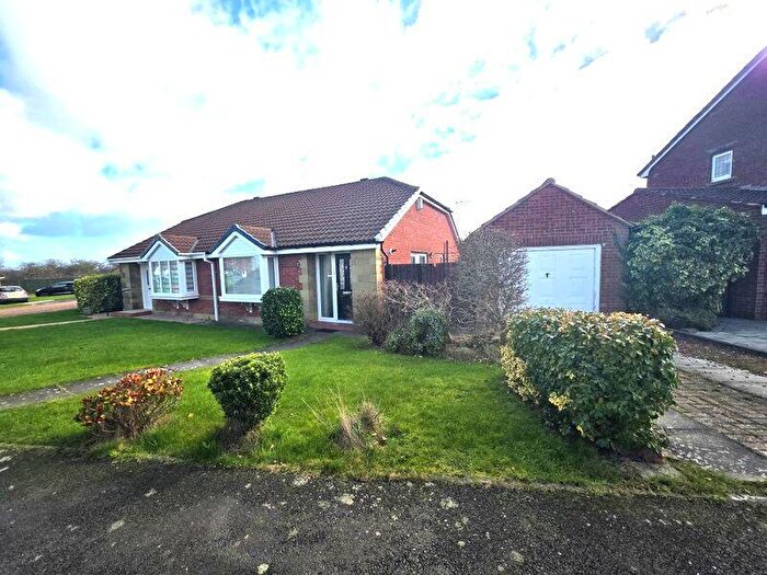 2 Bedroom Semi-Detached Bungalow For Sale In Ashley Close, Killingworth, Newcastle Upon Tyne, NE12