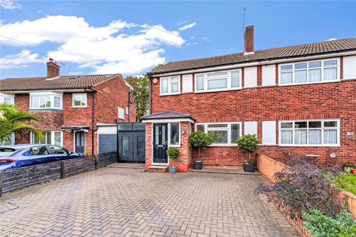 3 Bedroom Semi-detached House For Sale In Princes Close, Teddington, TW11