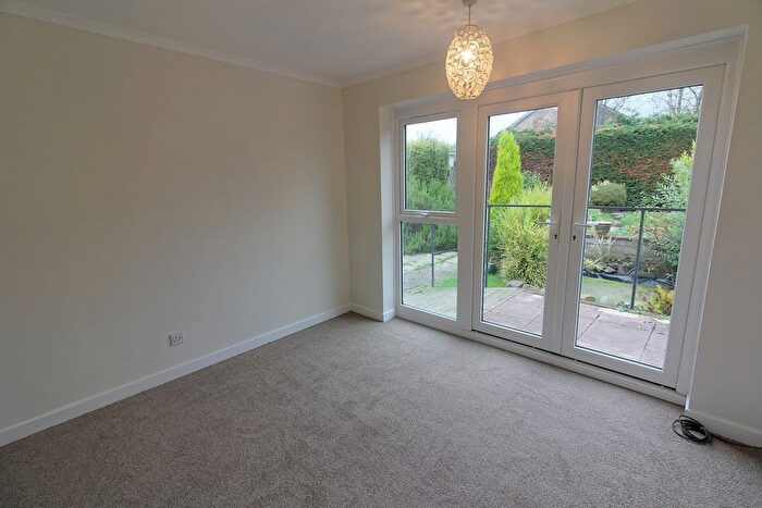 2 Bedroom Detached Bungalow For Sale In Gayhurst Close, Wigston, LE18