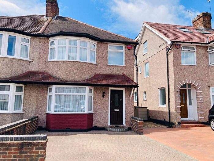 3 Bedroom Semi-Detached House For Sale In Axholme Avenue, Edgware, HA8
