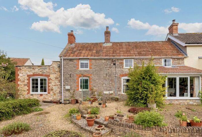 3 Bedroom Semi-Detached House For Sale In Easton, Wells, BA5