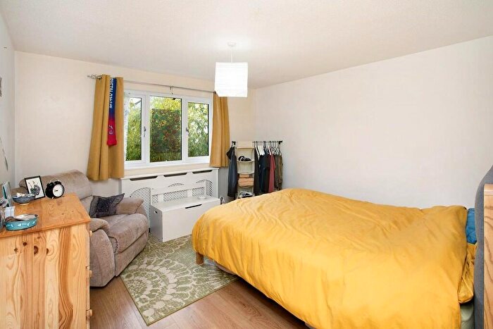 2 Bedroom Detached Bungalow For Sale In Morningside, Dawlish, EX7