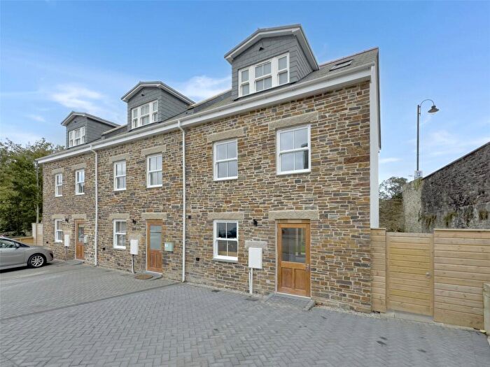 3 Bedroom End Of Terrace House For Sale In Treasury Court, Bodmin, Cornwall, PL31