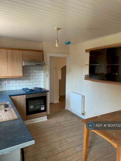 3 Bedroom Semi-Detached House To Rent In Ivanhoe Place, Stirling, FK8