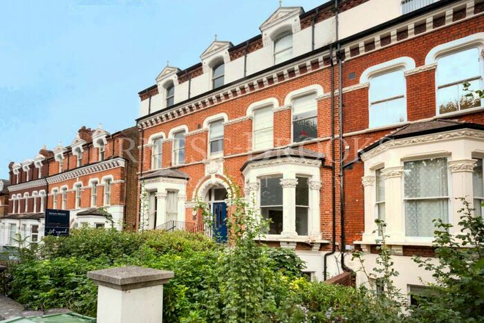 1 Bedroom Apartment To Rent In Pepys Lodge, Pepys Road, New Cross, SE14