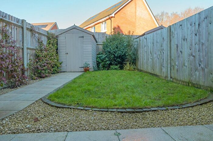 2 Bedroom End Of Terrace House For Sale In Highwood Avenue, North Stoneham Park, Eastleigh, SO50