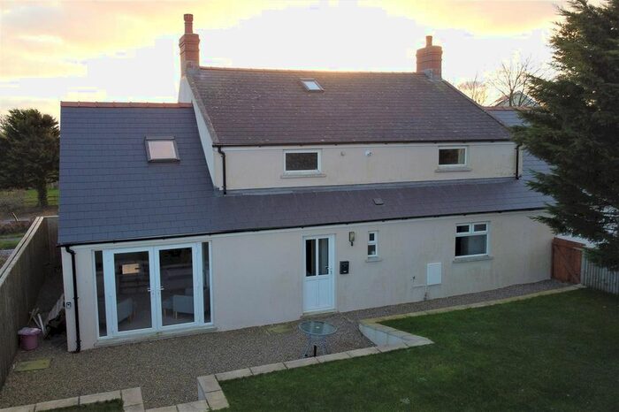 4 Bedroom Detached House To Rent In Cornerways, Simpson Cross, Haverfordwest, SA62