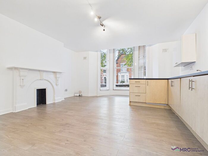 1 Bedroom Flat To Rent In Marlborough Avenue, HU5