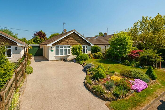 3 Bedroom Detached Bungalow For Sale In Bossingham, Canterbury, CT4