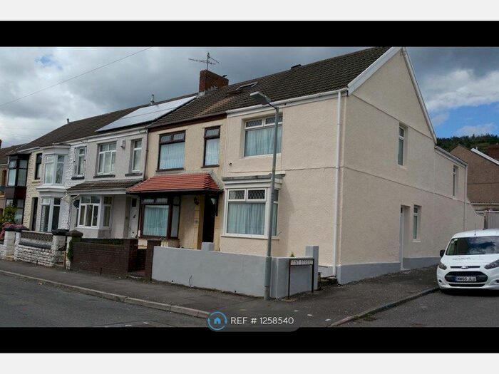 5 Bedroom Terraced House To Rent In Wern Fawr Road, Swansea SA1