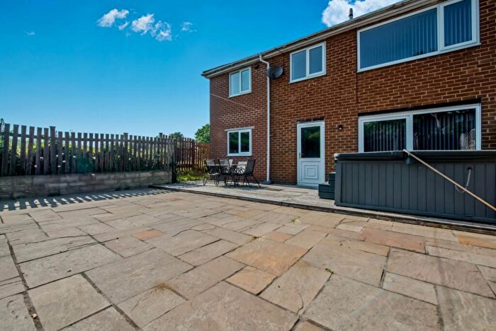 4 Bedroom Semi-Detached House For Sale In Ashbourne Drive, Cleckheaton, West Yorkshire, BD19