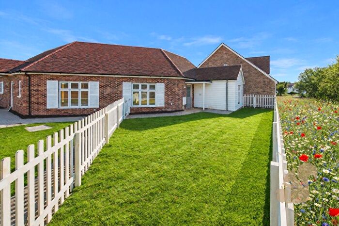 2 Bedroom Detached Bungalow For Sale In Salt Meadows, Tollesbury, CM9