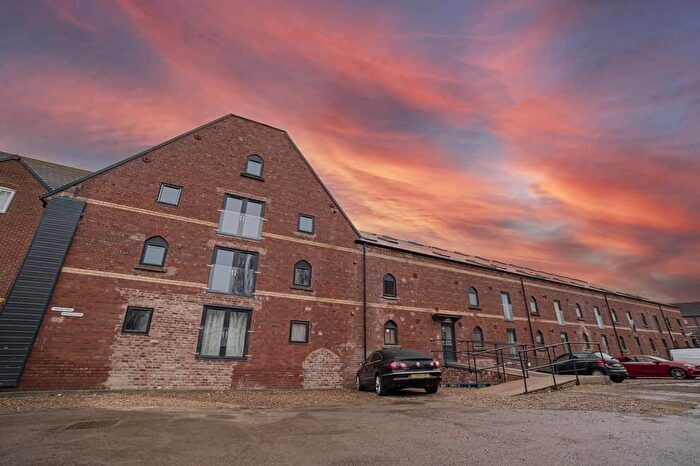 2 Bedroom House To Rent In Kiln Court, Kirk Sandall, Doncaster, DN3