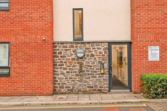 2 Bedroom Flat For Sale In Cooperage Lane, Southville, BS3
