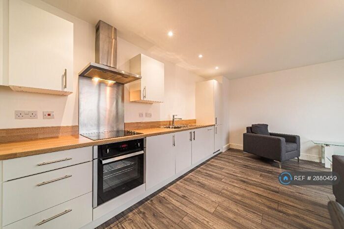 2 Bedroom Flat To Rent In Queen Street, Sheffield, S1