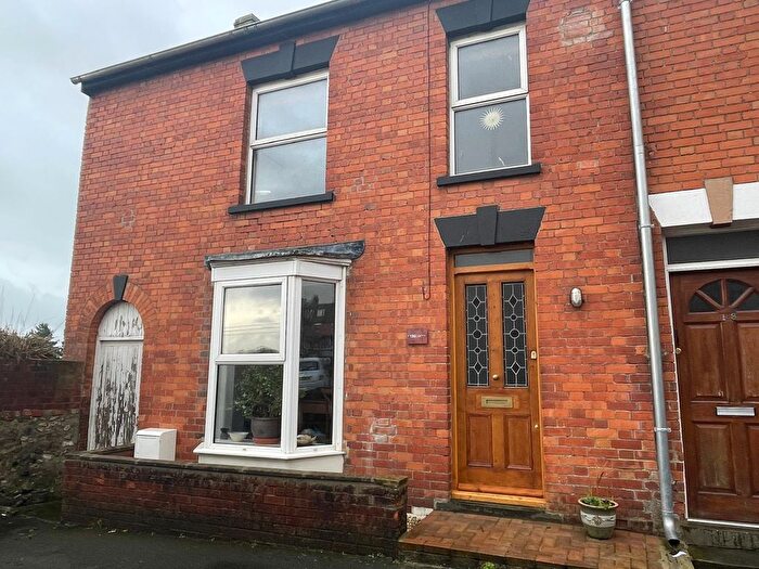 3 Bedroom End Terrace House For Sale In Cambridge Street, Chard, TA20