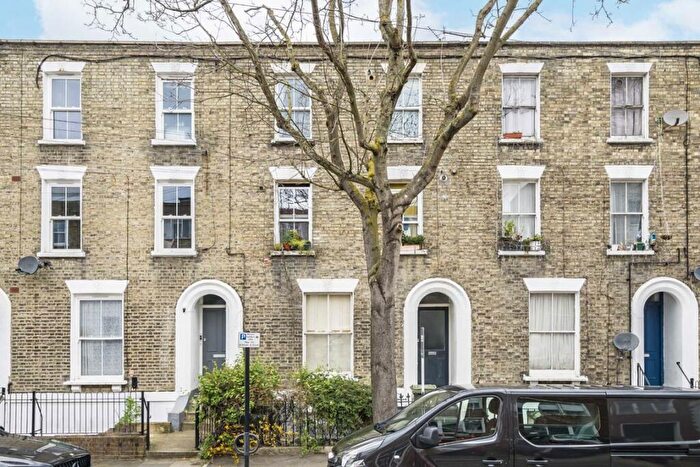 1 Bedroom Flat To Rent In Southwell Road, Camberwell, SE5