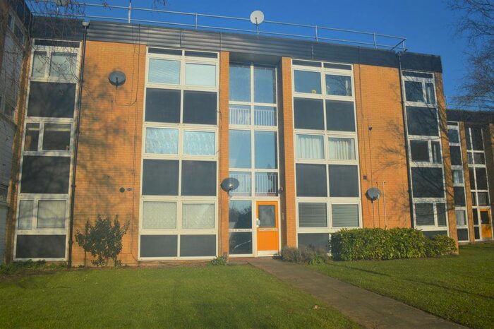 2 Bedroom Flat To Rent In Hatfield Road, St Albans, AL1