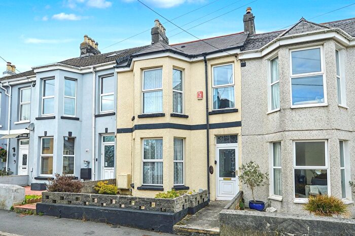 3 Bedroom Terraced House For Sale In St. Stephens Road, Saltash, Cornwall, PL12