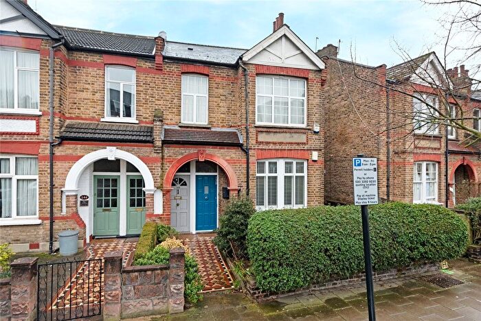 2 Bedroom Terraced House For Sale In Emlyn Road, Wendell Park, W12