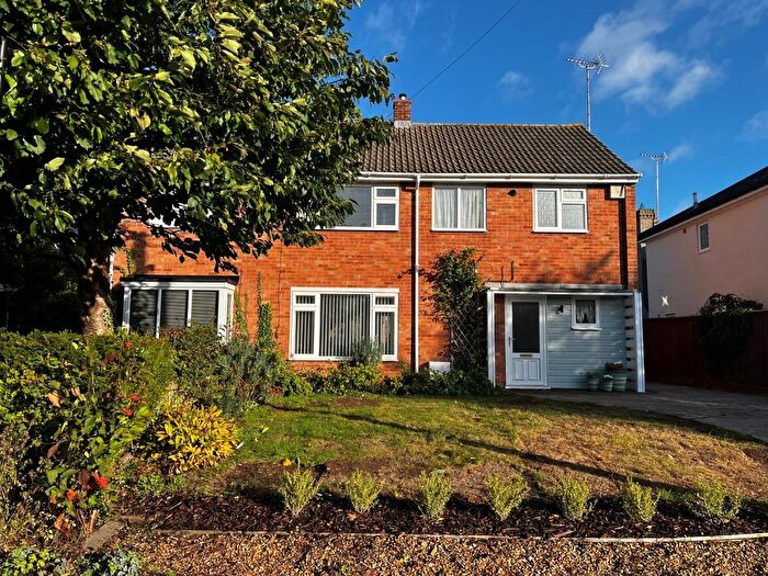 3 Bedroom Semi-detached House For Sale In Cow Lane, Fulbourn, Cambridge, CB21