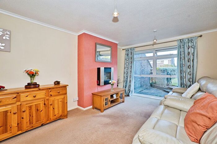 2 Bedroom Bungalow For Sale In Wilton Road, Yeovil, BA21
