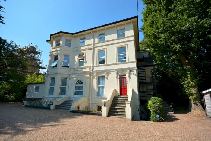 1 Bedroom Flat To Rent In Frant Road, Tunbridge Wells, TN2
