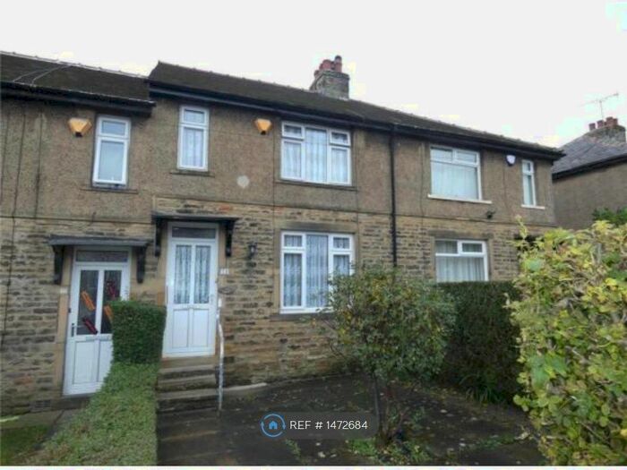 2 Bedroom Terraced House To Rent In Dene Road, Bradford, BD6