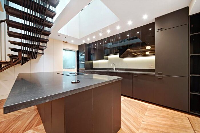 4 Bedroom Terraced House To Rent In Belmont Street, Chalk Farm, NW1