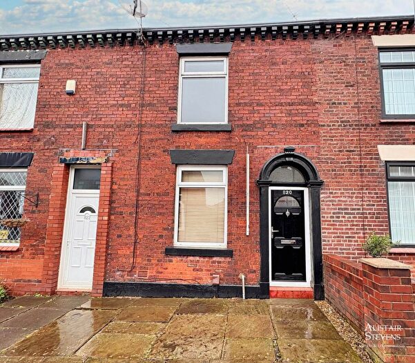 2 Bedroom Terraced House For Sale In Rochdale Road, Royton, OL2