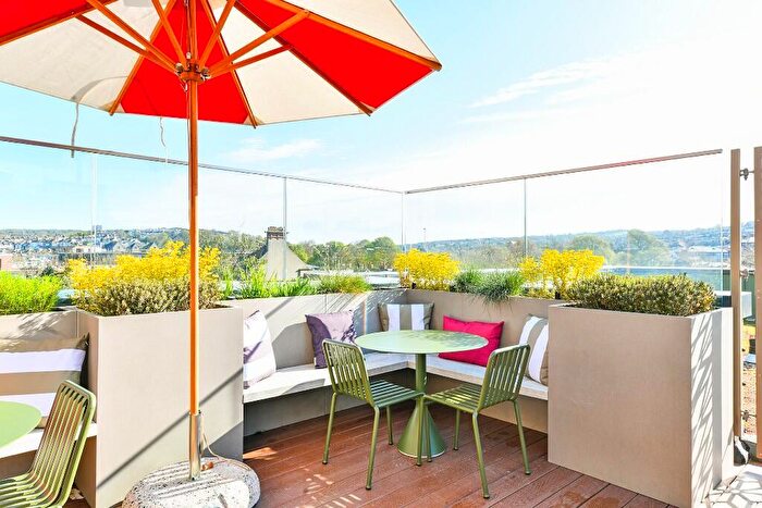1 Bedroom Apartment To Rent In B The Blockhouse, Pelham Street, BN1