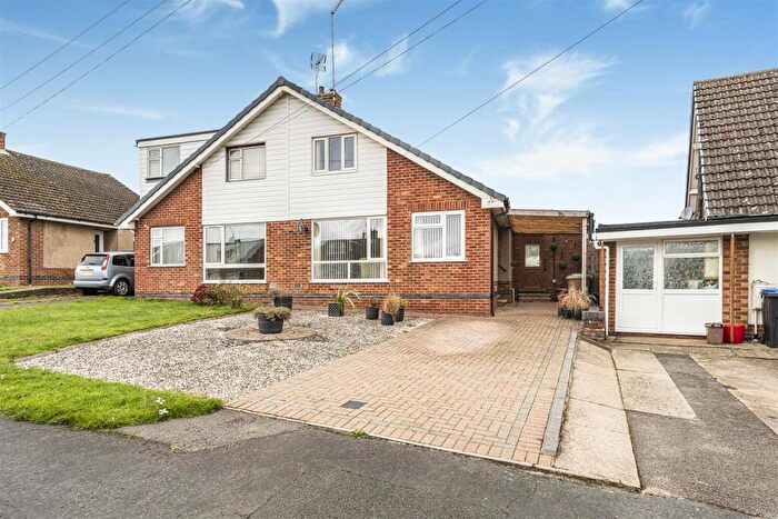 3 Bedroom Semi-Detached Bungalow For Sale In St. Augustin Way, Daventry, NN11