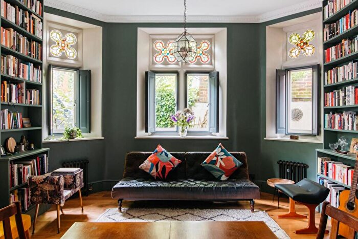 1 Bedroom Flat For Sale In London, N6