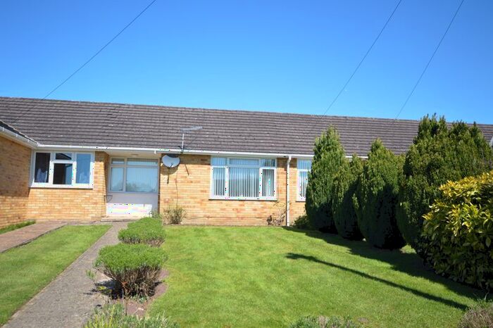 1 Bedroom Bungalow To Rent In Harebell Walk, Widmer End, High Wycombe, HP15