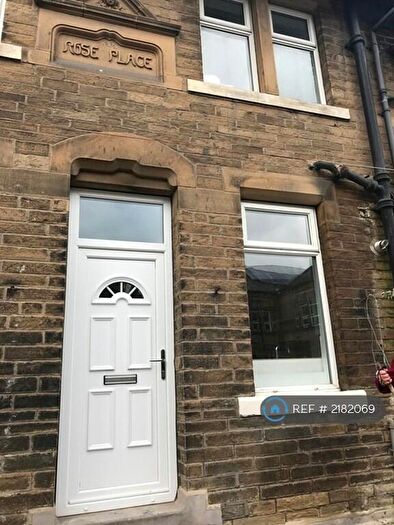 3 Bedroom Terraced House To Rent In Rose Place, Luddenden, HX2