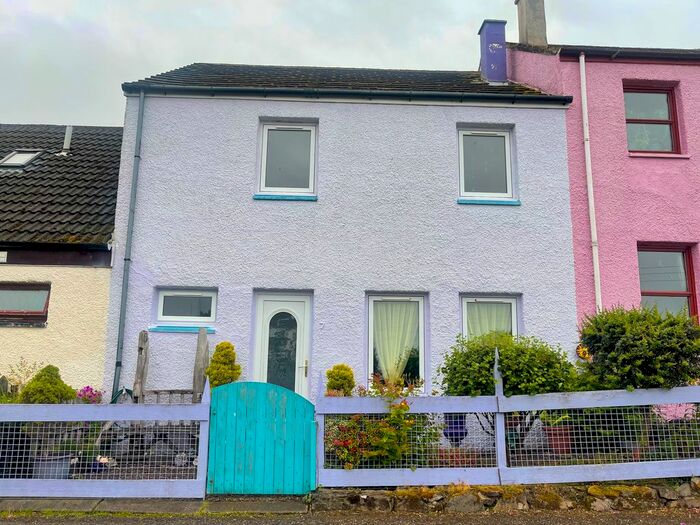 3 Bedroom Terraced House For Sale In An-T-Sraid, Erbusaig, Kyle, IV40