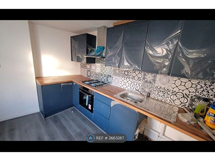 2 Bedroom End Terrace House To Rent In Craddock Street, Cardiff, CF11
