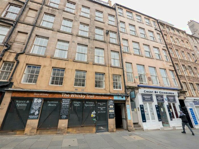 1 Bedroom Flat To Rent In High Street, Edinburgh, EH1
