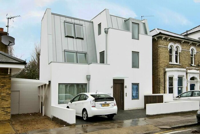 5 Bedroom Detached House To Rent In Wellesley Road, Chiswick, London, W4