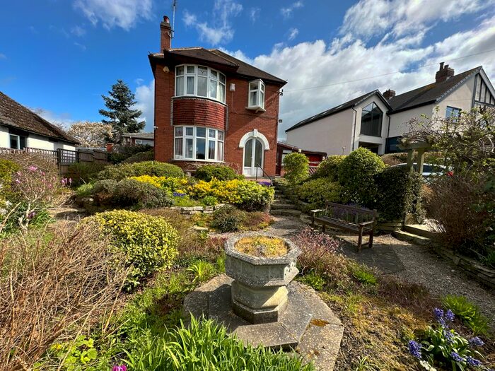 3 Bedroom Detached House For Sale In Oldicote Lane, Bretby, Burton-On-Trent, DE15