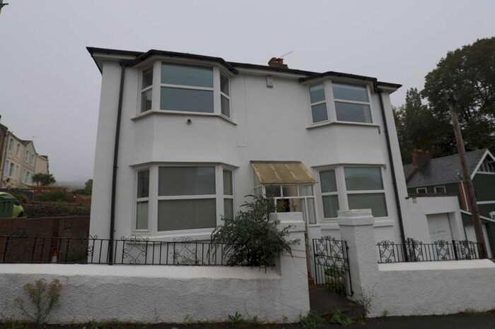 4 Bedroom Detached House To Rent In Lower Ellacombe Church Road, Torquay, TQ1