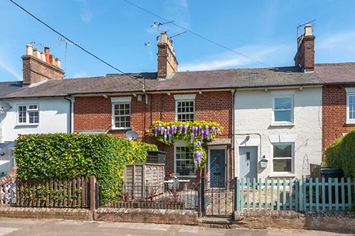 2 Bedroom Terraced House For Sale In Park Road, Tring, HP23