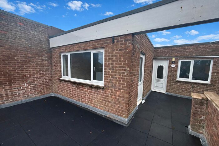 3 Bedroom Maisonette To Rent In Freegrounds, Hedge End, Southampton, SO30